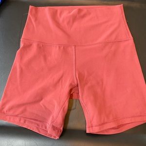Lululemon align shorts 6” sz 6